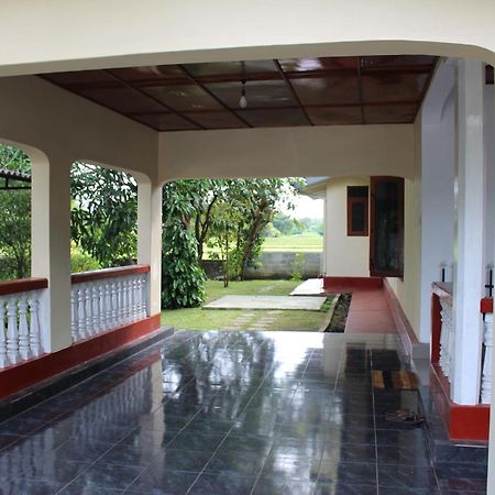 Sunshine Tourist Rest Hotel Anuradhapura Eksteriør billede