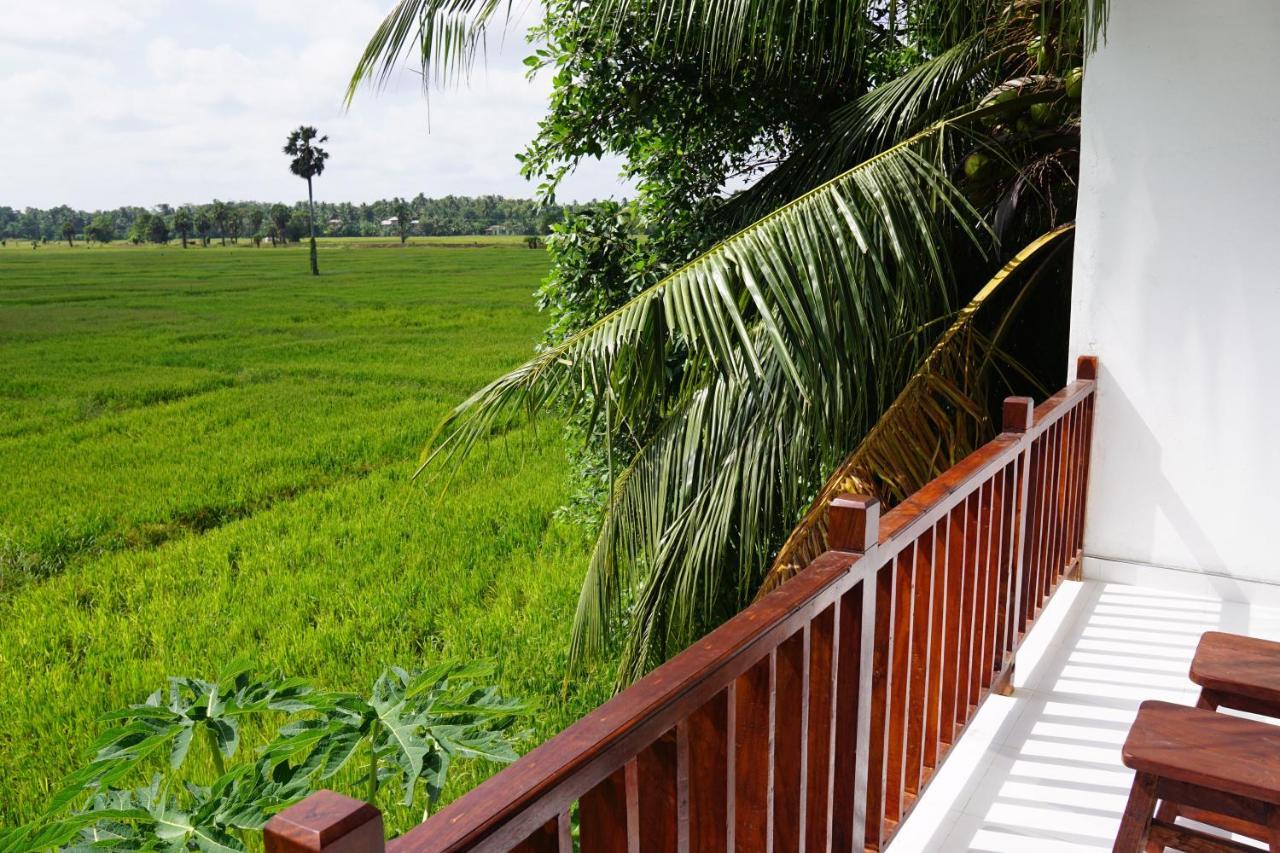 Sunshine Tourist Rest Hotel Anuradhapura Eksteriør billede