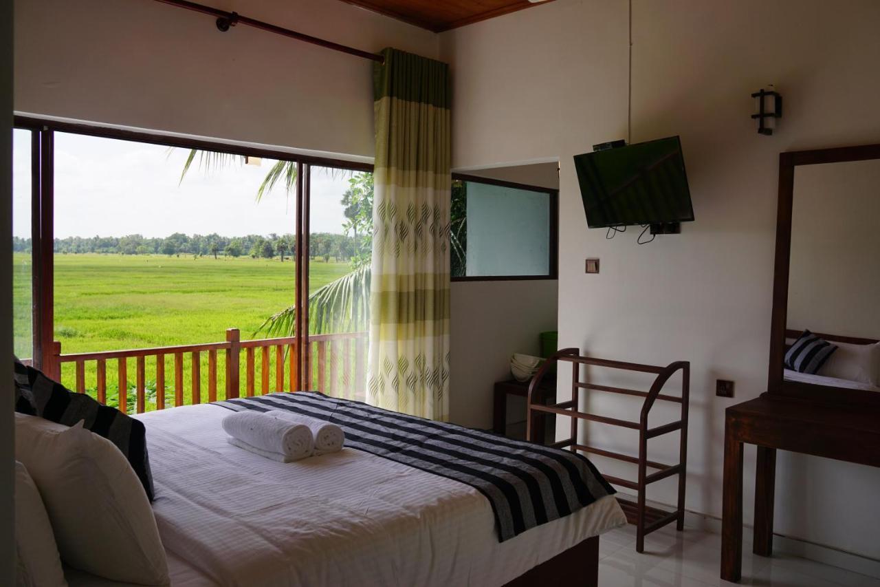 Sunshine Tourist Rest Hotel Anuradhapura Eksteriør billede